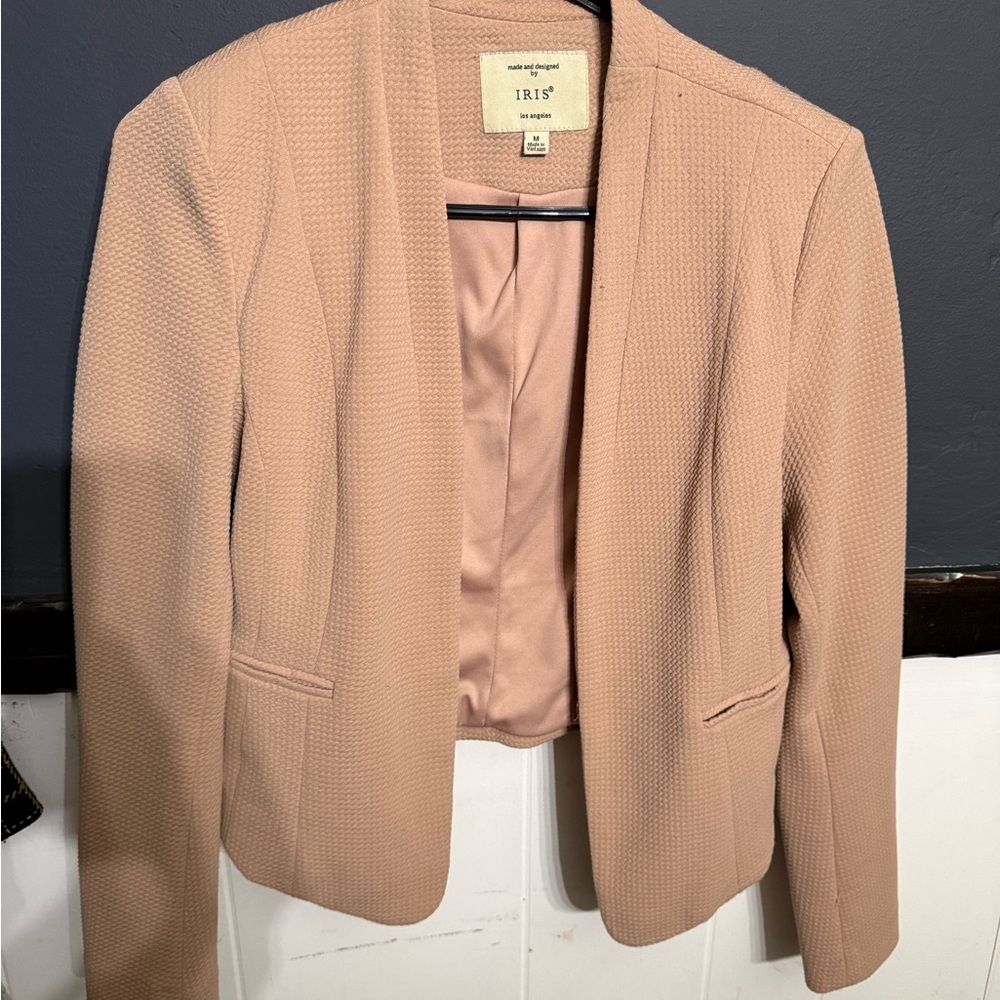 Iris Women's Cream Textured Blazer
